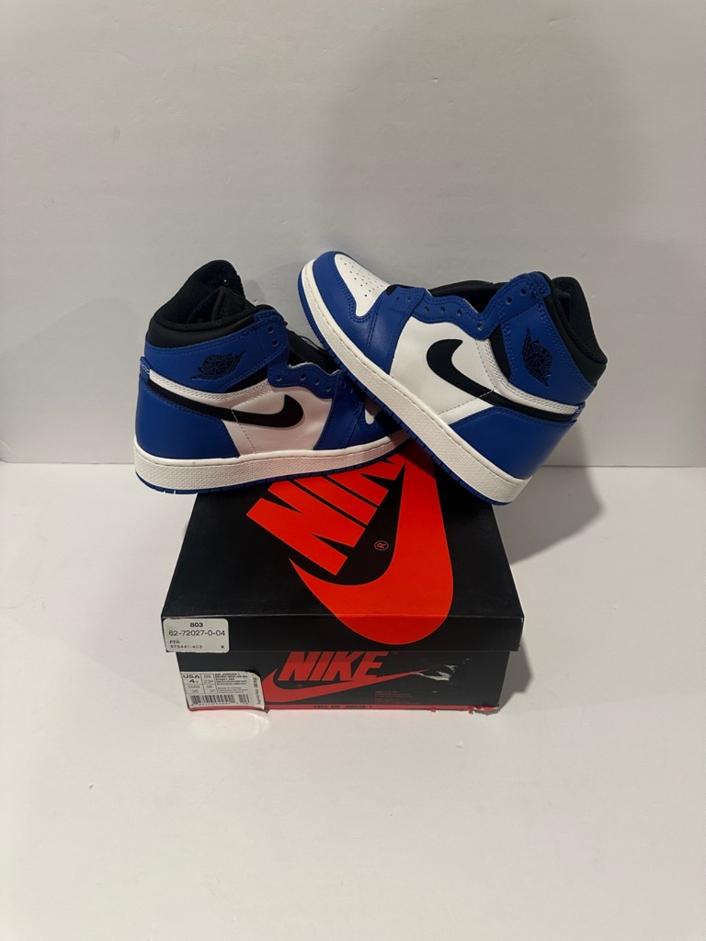 AIR JORDAN RETRO 1 HIGH ‘GAME ROYAL’ (575441-403) (GS) SIZE: 4